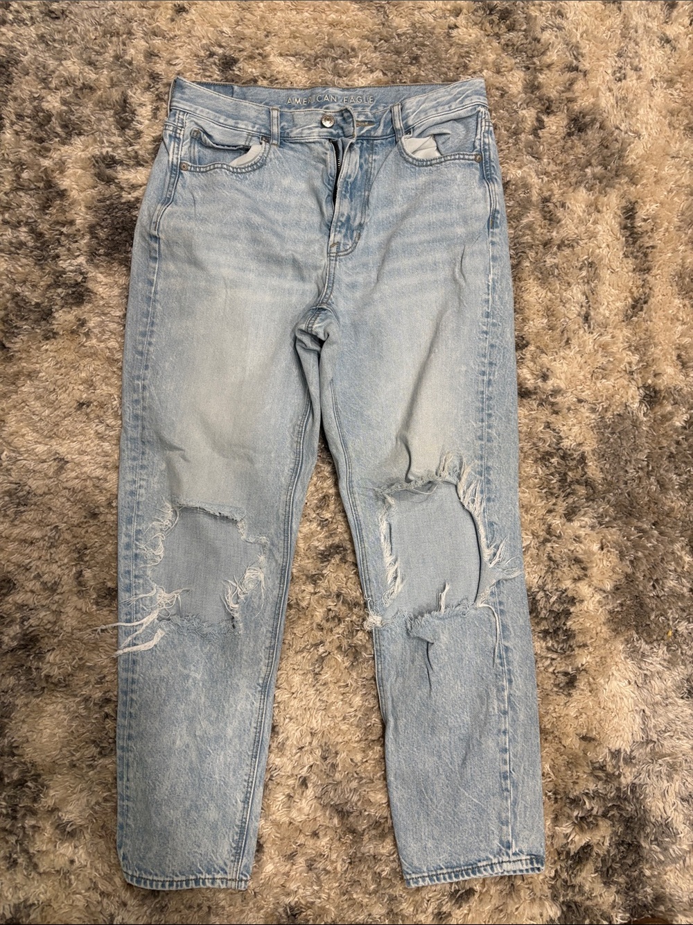 American Eagle Outfitters Light Wash Distressed Boyfriend Jeans